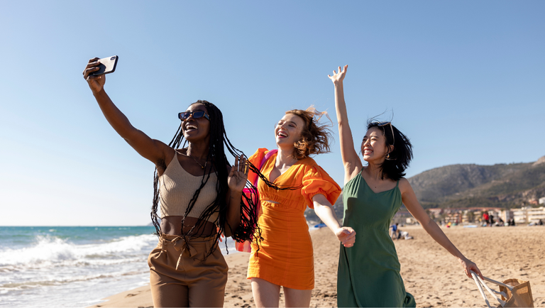 Brasil bate recorde histórico e fecha o ano com 9,2 milhões de turistas internacionais — Agência Gov