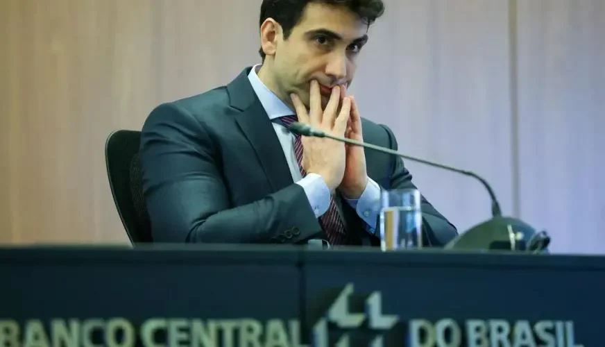 Galípolo e diretores do BC se reunirá com presidente do TCU em meio à crise do Master