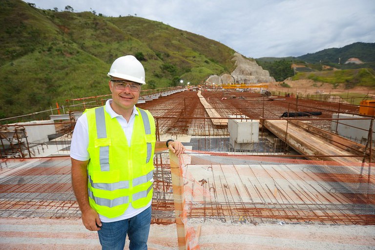 ‘Na Boleia do Brasil’, ministro vistoria obras na Serra das Araras, no Rio de Janeiro — Agência Gov