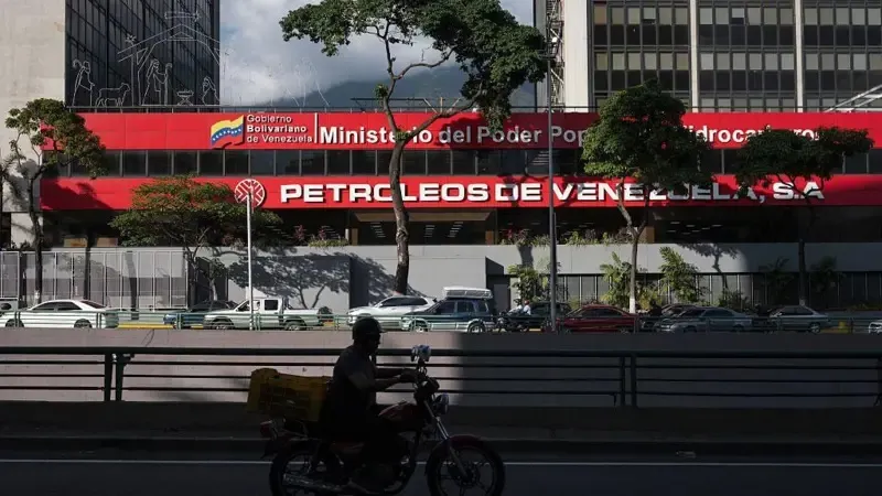 Petroleiras dos EUA miram Venezuela para conter avanço chinês e reforçar hegemonia no continente