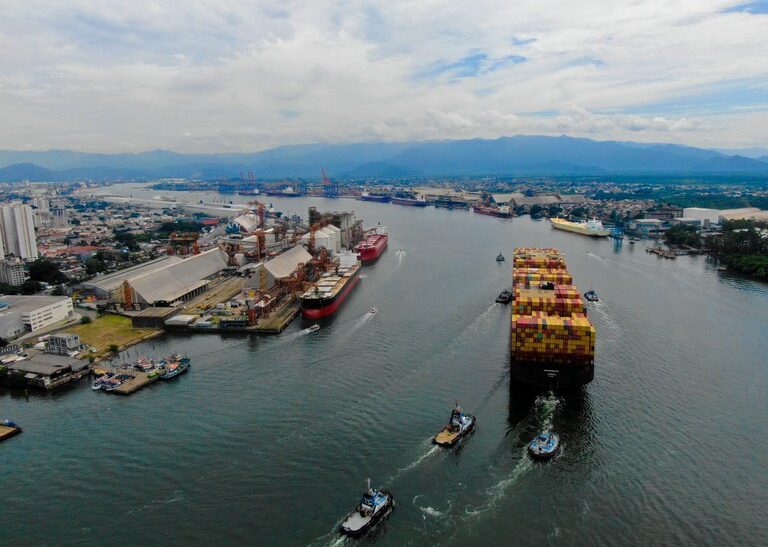 Porto de Santos movimenta 186,4 milhões de toneladas em 2025 e avança para ampliar sua capacidade — Agência Gov