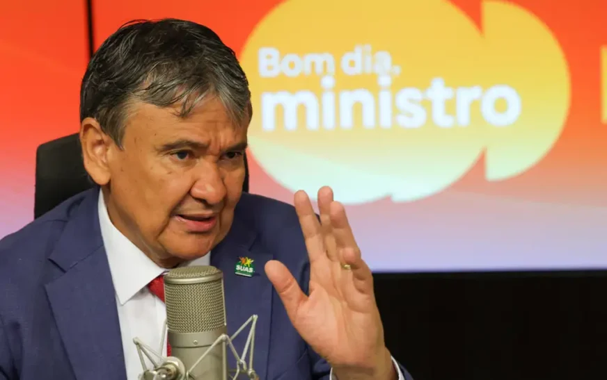 Quem espalha mentira é gente do mal, comete crime e vamos encontrar, diz Wellington Dias — Agência Gov