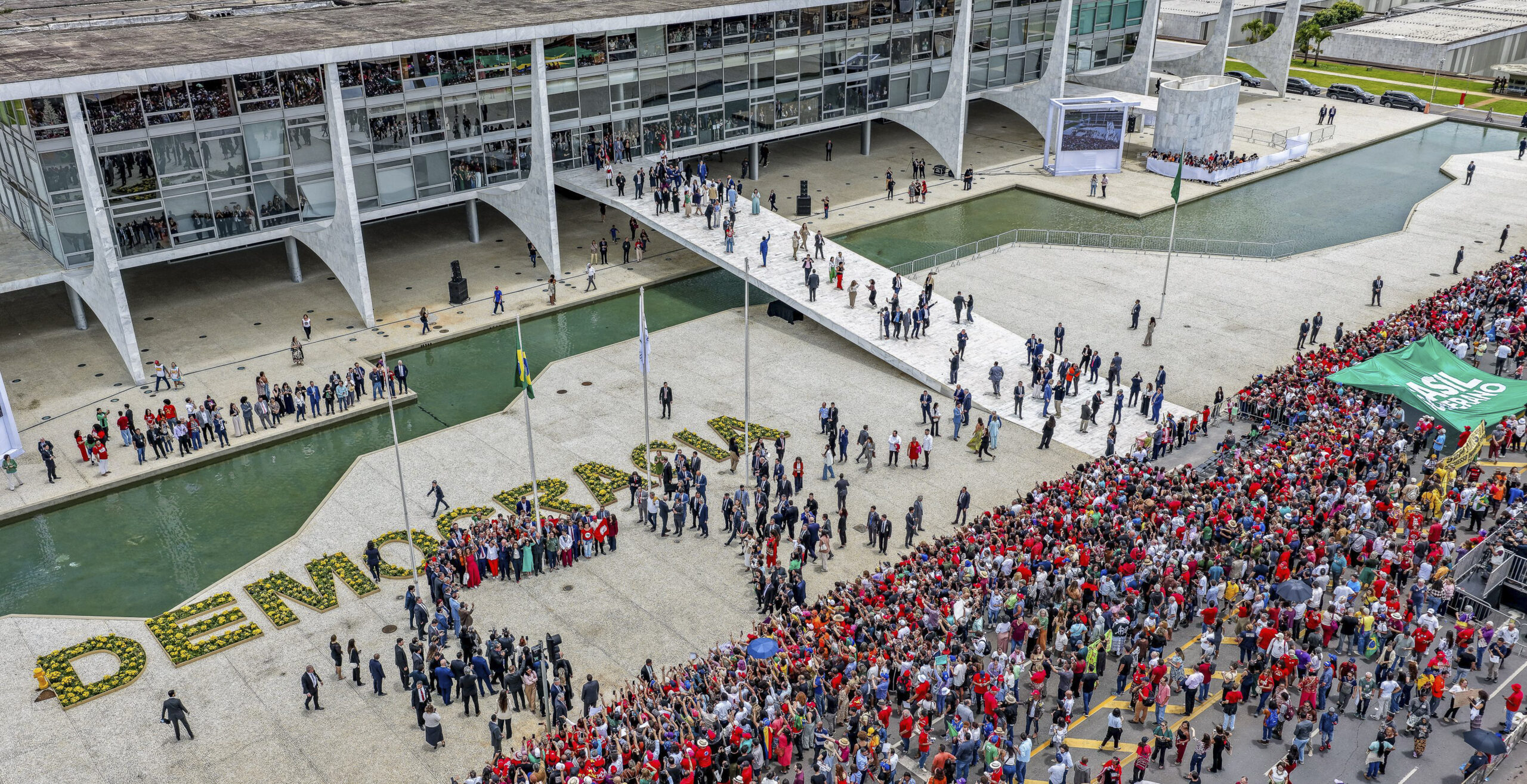 Semana foi marcada pela defesa da democracia e avanço do multilateralismo. Assista — Agência Gov