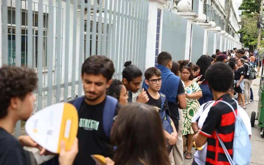 inscrições começam nesta segunda-feira (26/1). São mais de 590 mil bolsas — Agência Gov