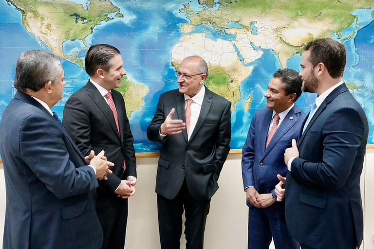 Câmara aprova acordo Mercosul-União Europeia após reunião com Alckmin — Agência Gov