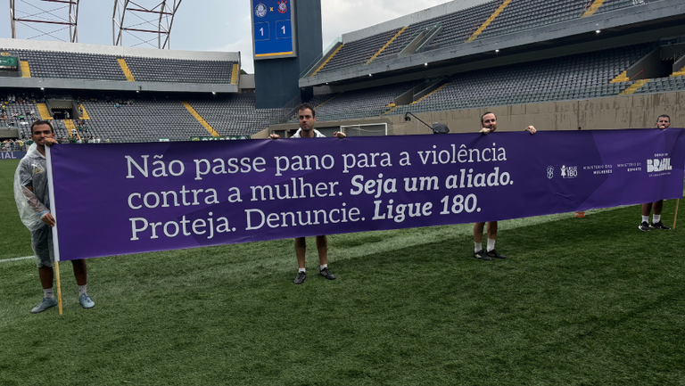 Final da Supercopa Feminina é marcada por mobilização contra a violência à mulher — Agência Gov