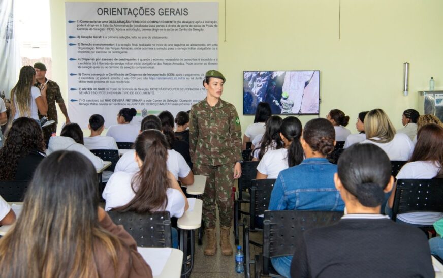 Mulheres passam pela Seleção Complementar para o Serviço Militar em todas o Brasil — Agência Gov