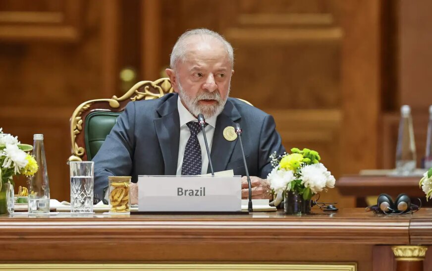 Na Índia, Lula defende governança global da IA liderada pela ONU