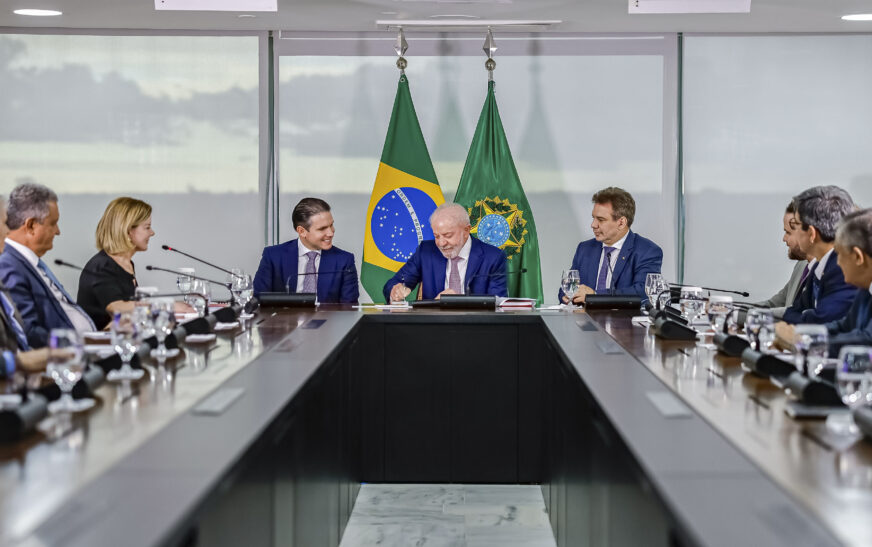 ‘Estamos à disposição de quem quiser levar a sério o combate ao crime organizado’ diz Lula — Agência Gov