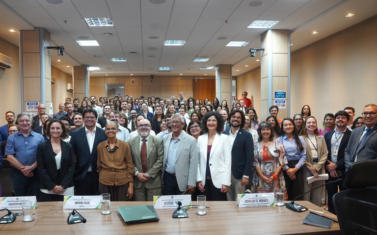 Governo inicia elaboração de plano para enfrentar aumento do calor extremo — Agência Gov