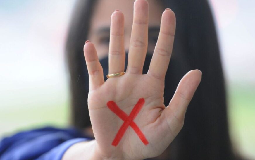 Senado aprova projeto de lei que criminaliza a misoginia