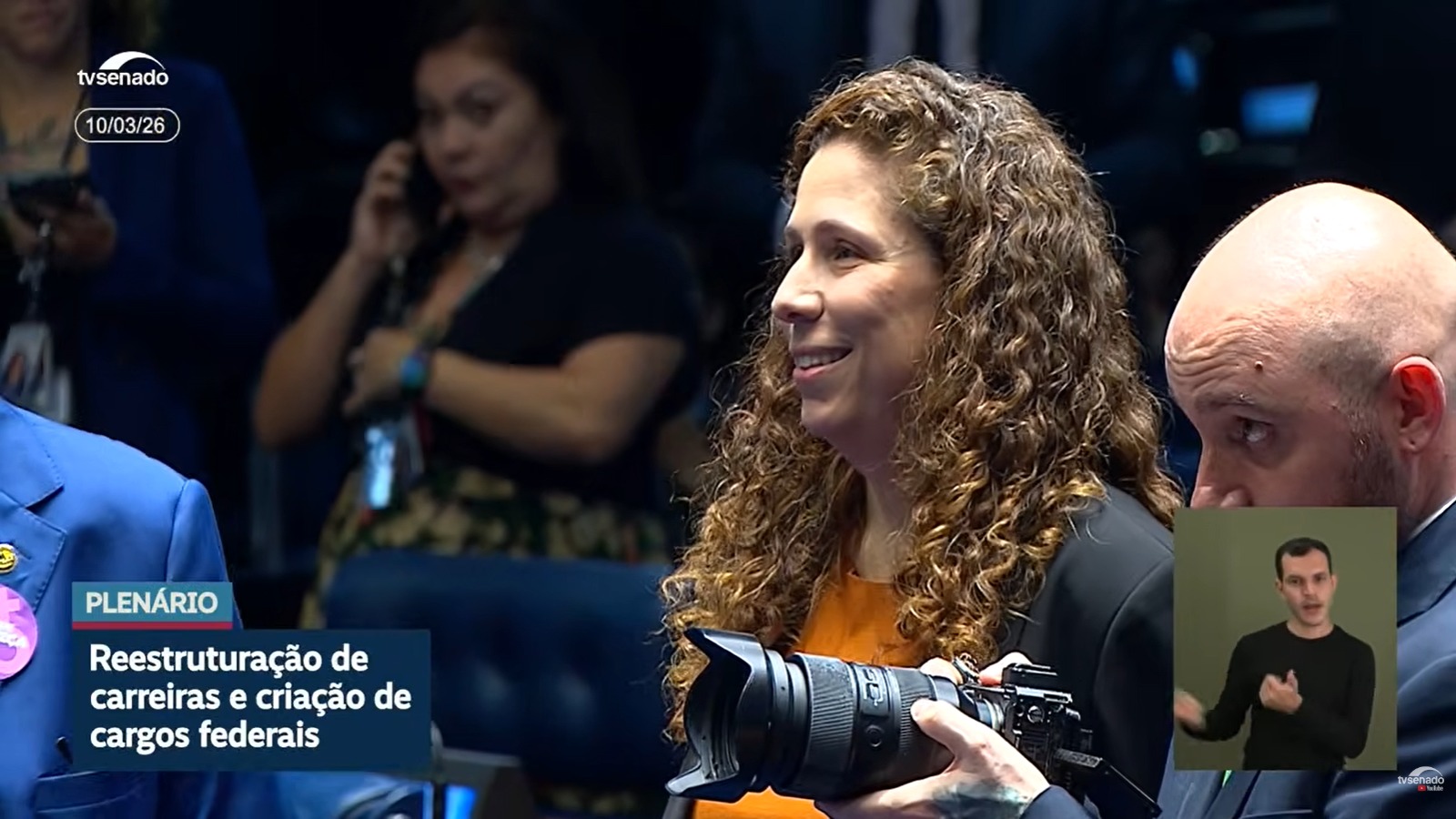 Senado aprova projeto que moderniza carreiras do Executivo federal; texto vai a sanção — Agência Gov