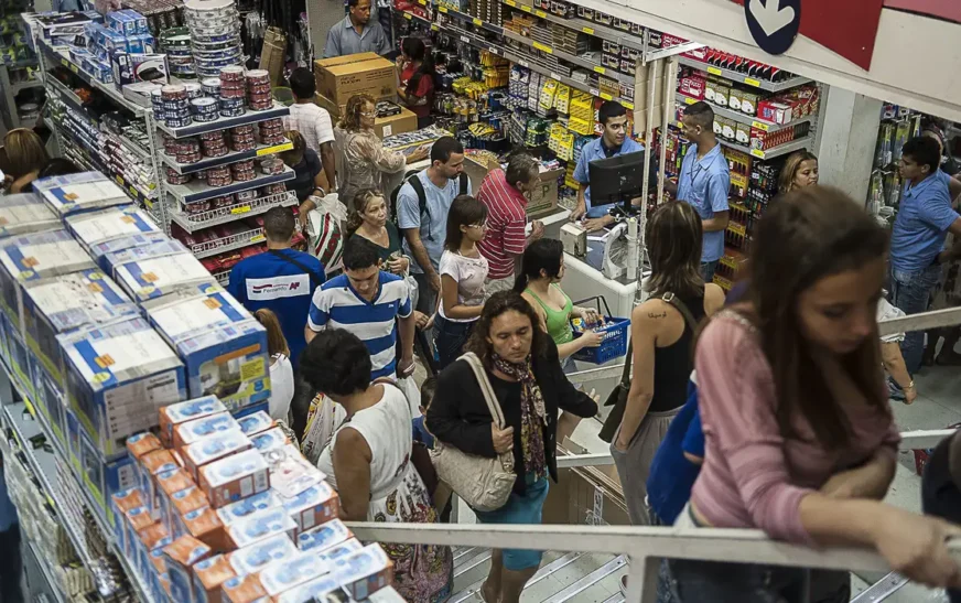 Vendas do comércio no varejo crescem 0,4% em janeiro e igualam patamar recorde — Agência Gov