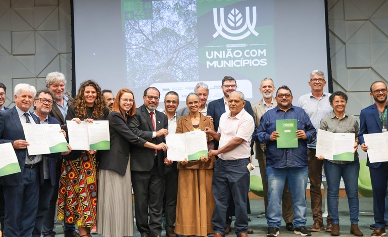 7,3 mil famílias serão beneficiadas com regularização fundiária na Amazônia Legal — Agência Gov