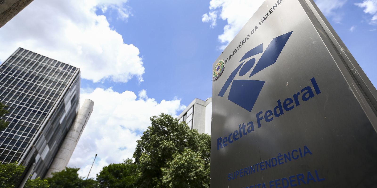 Arrecadação federal bate recorde com R$ 229,2 bilhões em março