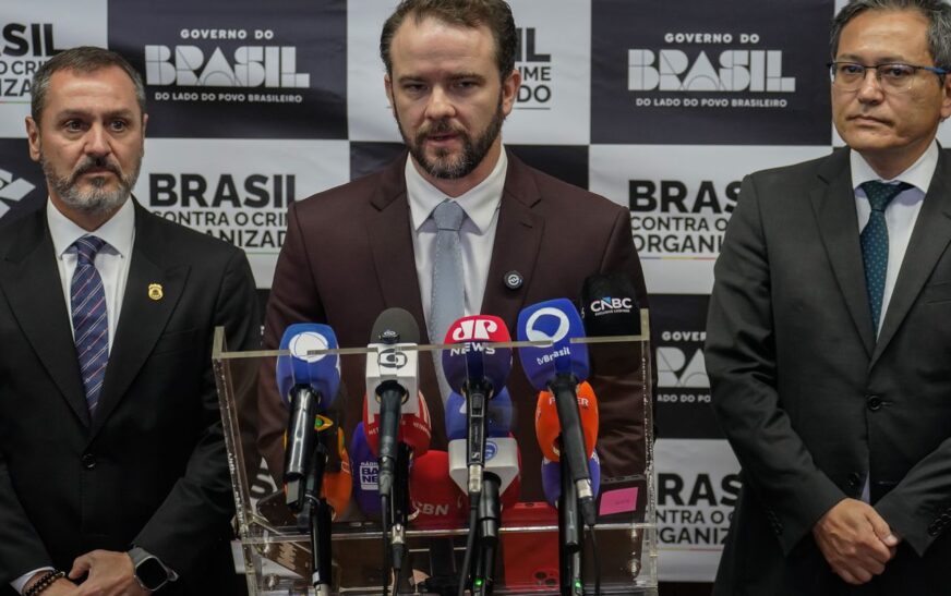 Brasil e EUA anunciam acordo de combate ao tráfico de armas e drogas