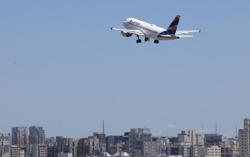 Petrobras reduz preço do querosene de aviação em 14,2%