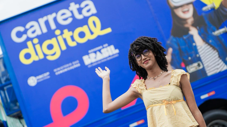 Carreta Digital expande sua área de atuação em Pernambuco e deve certificar cerca de 3 mil estudantes — Agência Gov