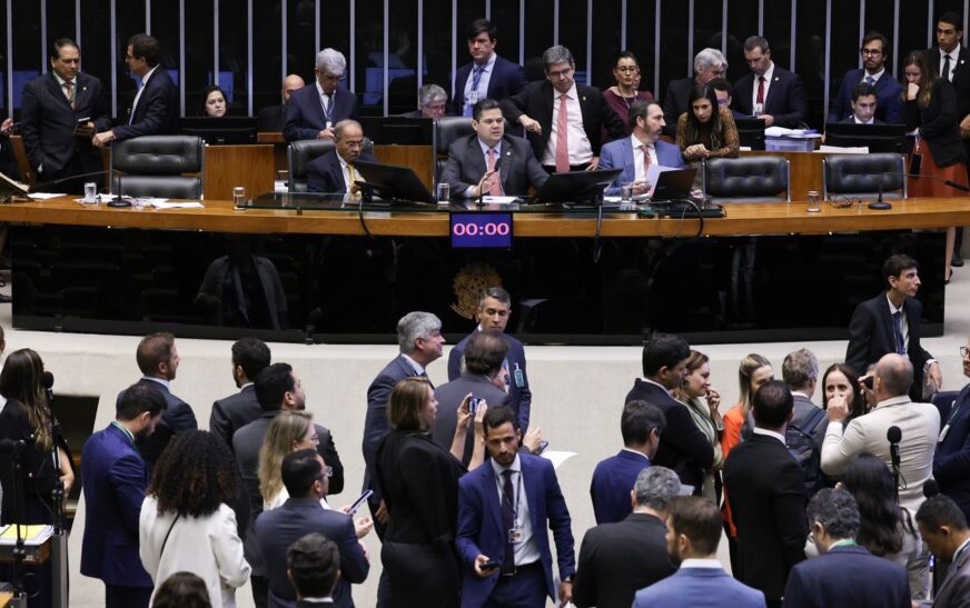 Congresso vota em 30 de abril veto de Lula a PL da Dosimetria