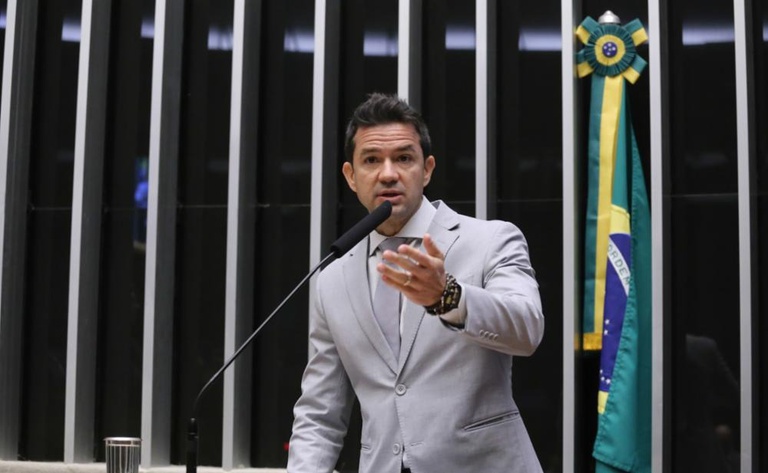 Crescimento econômico ‘não cai do céu’, depende de ação do Estado, diz secretário do MDIC — Agência Gov