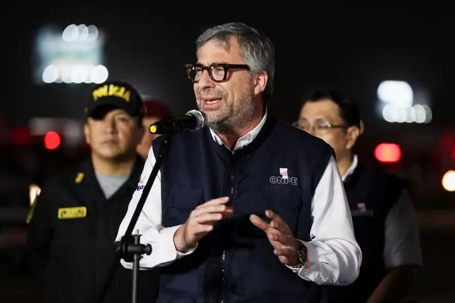 Crise eleitoral no Peru se agrava com renúncia de chefe da Onpe e atraso na apuração