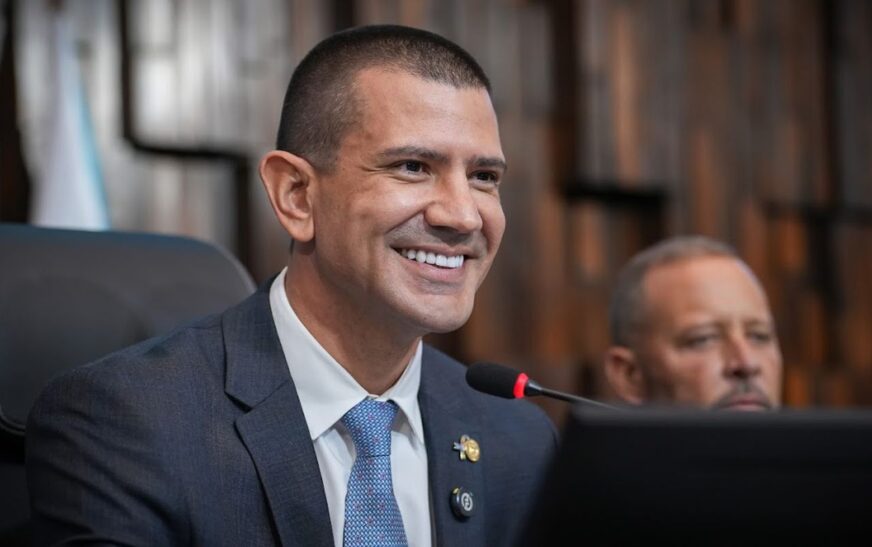 Douglas Ruas é eleito presidente da Assembleia Legislativa do Rio