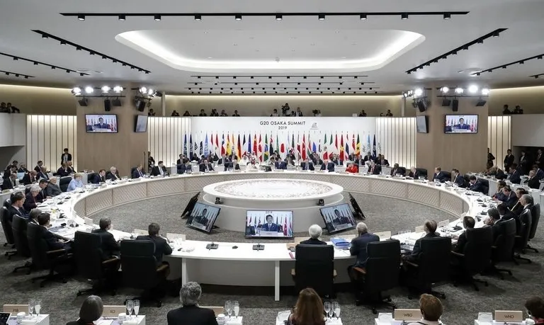 FMI pede que Banco do Japão continue a aumentar taxa de juros