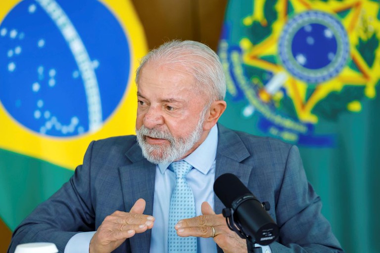 Fies será incluído nas medidas para reduzir o endividamento das famílias, afirma Lula — Agência Gov