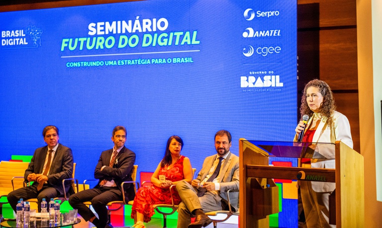 Governo do Brasil discute futuro digital com foco em IA, inclusão e crescimento econômico — Agência Gov