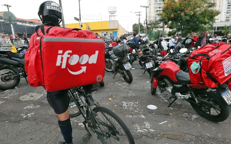 Lula defende previdência social para profissionais de aplicativos