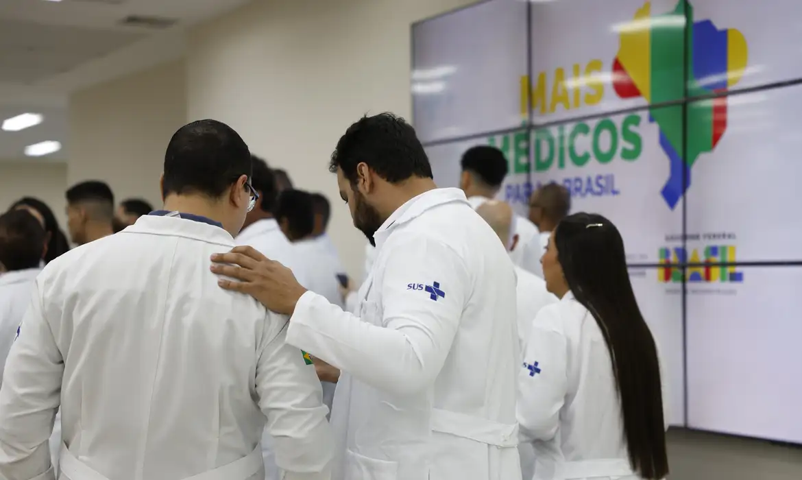 Ministério da Saúde abre inscrições para 1,5 mil vagas no programa Mais Médicos — Agência Gov