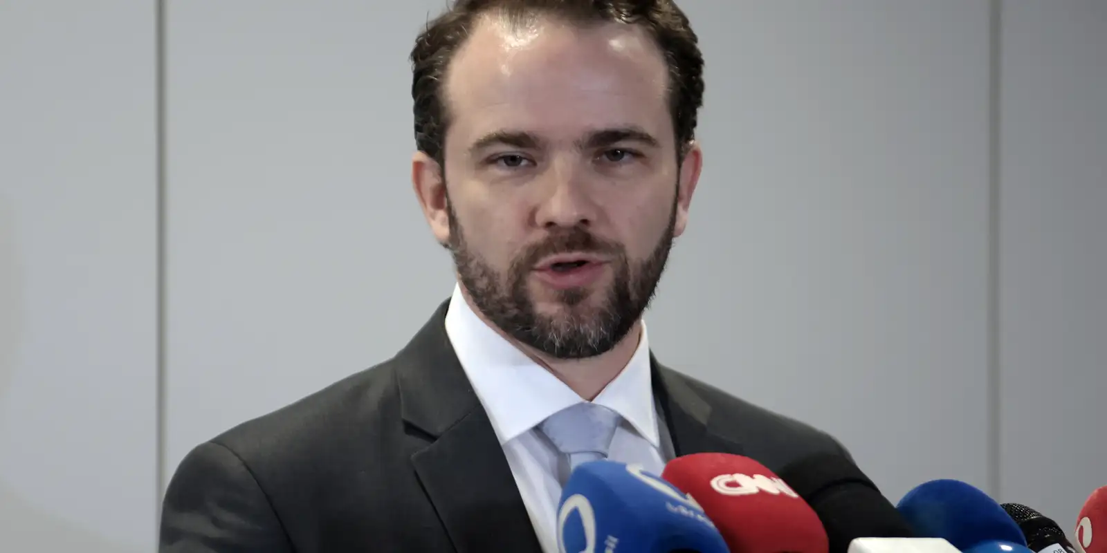 Novo Desenrola permitirá uso do FGTS para renegociação de dívidas