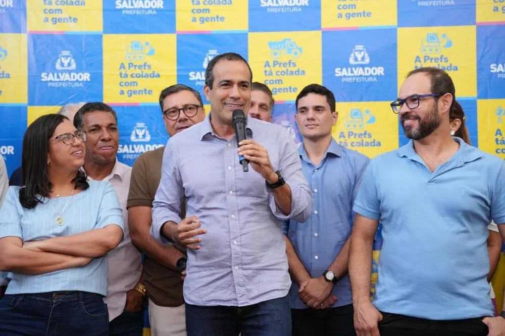 Prefeito Bruno Reis entrega praça requalificada em Paripe e amplia lazer no Subúrbio de Salvador
