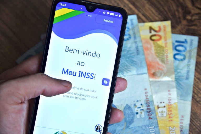 Prévia do 13º antecipado já pode ser consultada no Meu INSS — Agência Gov