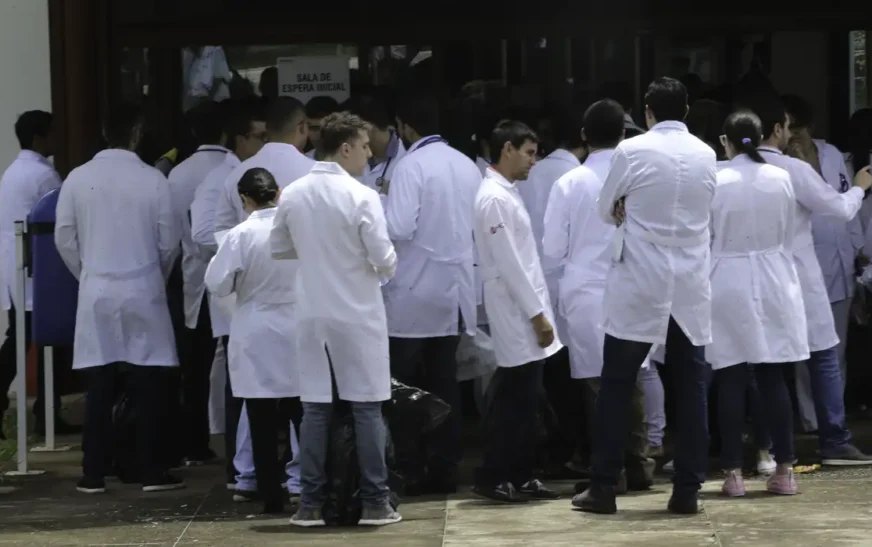 Rede HU Brasil divulga resultado preliminar de concurso para área médica — Agência Gov