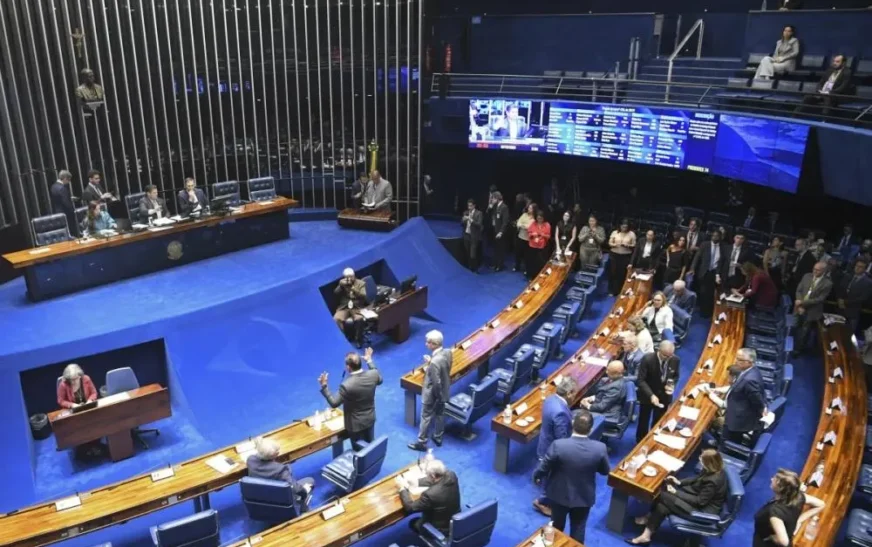 Senado convoca diretor da PF e delegado para explicar impasse com EUA após caso Ramagem