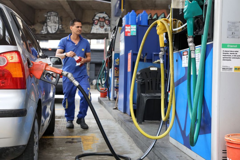 em quatro semanas, força-tarefa nacional fiscalizou mais de 5.300 postos — Agência Gov