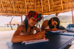 políticas do FNDE fortalecem a educação indígena — Agência Gov