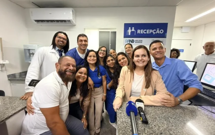 Débora Regis diz que novo PA marca resgate da dignidade na saúde de Lauro de Freitas