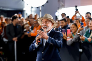 Em SP, Lula encontra setor da construção e anuncia crédito para motoristas de app e taxistas — Agência Gov