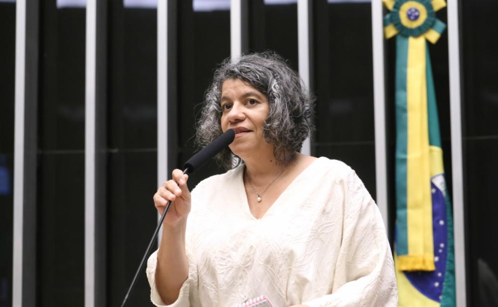Enfrentamento à violência contra mulheres é destaque da Voz do Brasil — Agência Gov