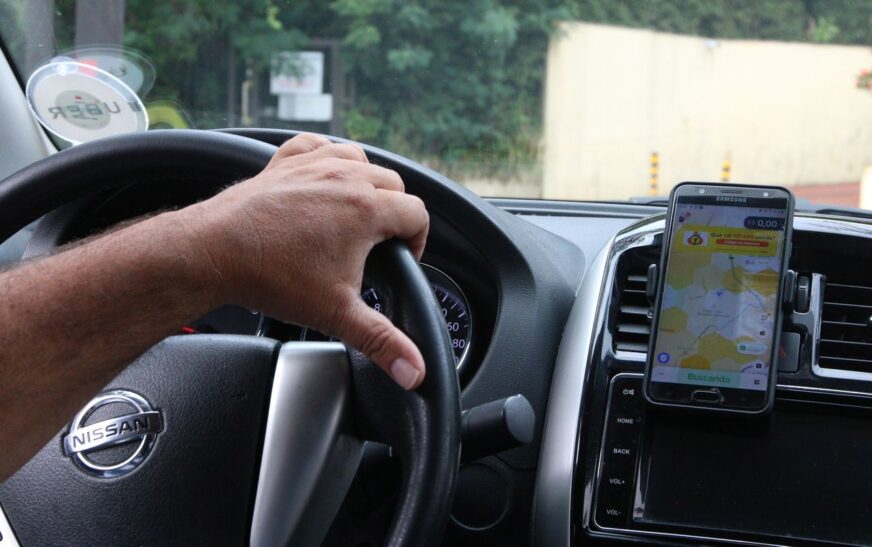 CMN veta taxa de cadastro em crédito para motoristas de app