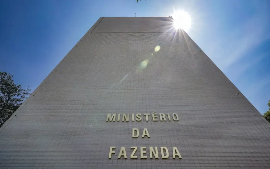 Governo amplia bloqueio para R$ 23,6 bilhões e mantém medidas para atendimento das regras fiscais — Agência Gov