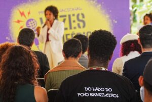 Governo do Brasil abre inscrições para o Prêmio Nacional Vozes Periféricas — Agência Gov