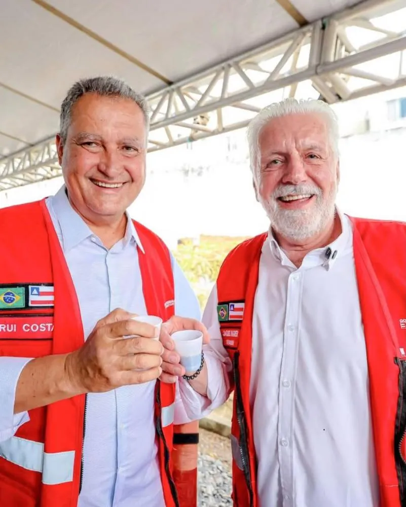 Jaques Wagner diz que estradas da Bahia são um “tapete” e declaração gera reação da oposição