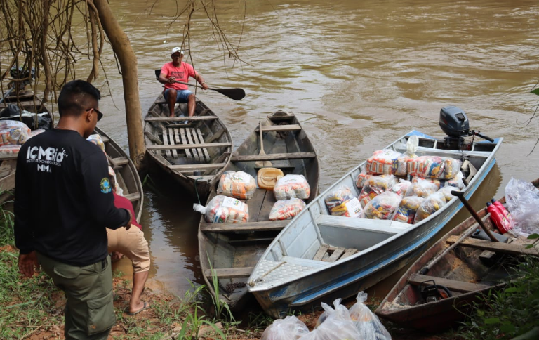Mais de 10 mil famílias em UCs da Amazônia recebem apoio do ICMBio e MDS após seca de 2025 — Agência Gov