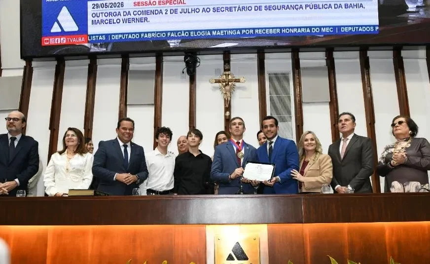 Marcelo Werner é homenageado pela AL-BA com Comenda 2 de Julho em sessão solene