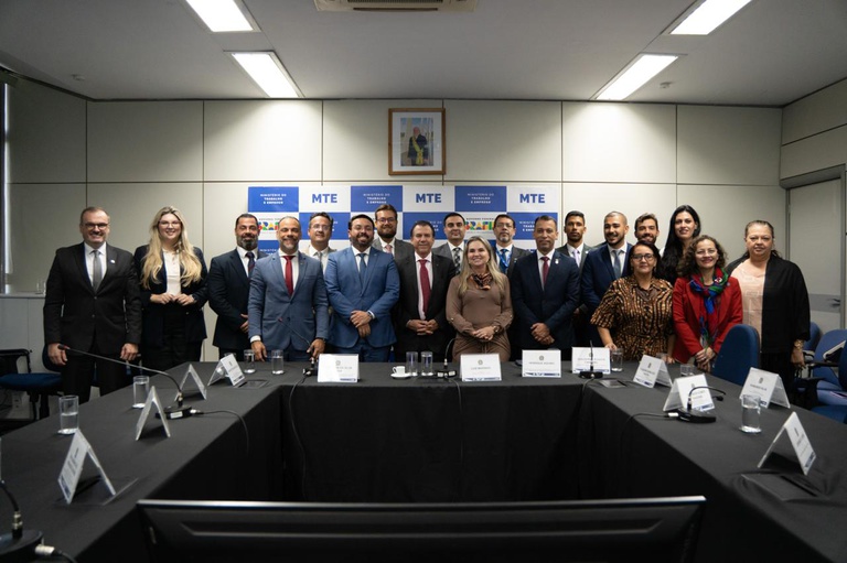 A secretários de Trabalho, ministro defende melhoria nos sistemas públicos de emprego — Agência Gov