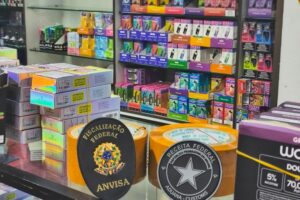 Anvisa e Receita Federal deflagram ação contra o comércio de cigarros eletrônicos — Agência Gov
