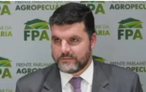 #Acesse Política